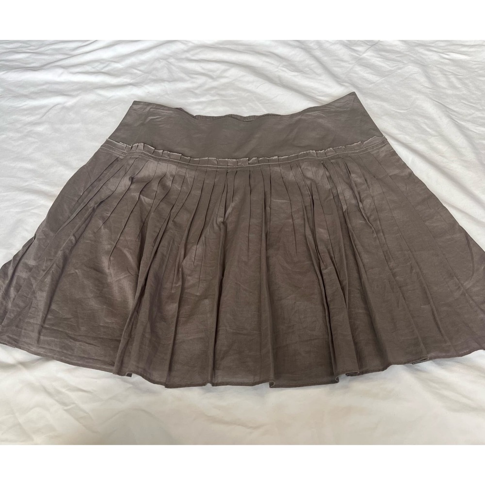 Banana Republic size 10 women grey pleated mini skirt 0763